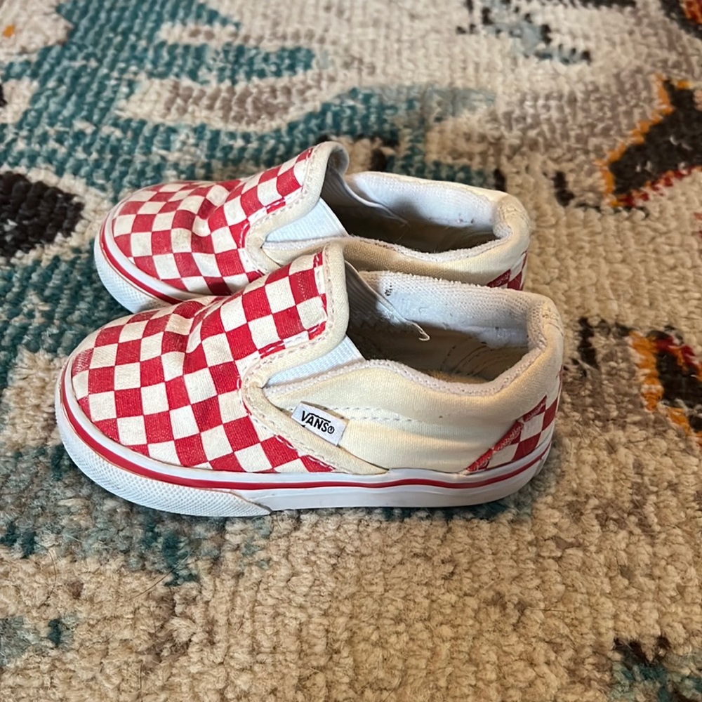 Red checked vans! EUC. TODDLER SIZE 5